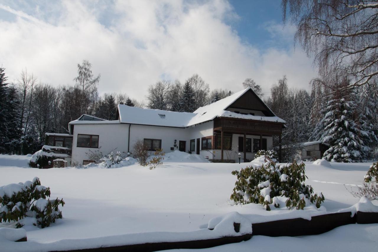 Haus Am Wald - Urlaub Am Nationalpark Lejlighed Langweiler  Eksteriør billede